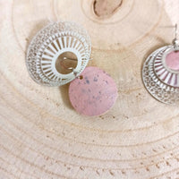 Boucles d'oreilles, JadeKarmyliege
