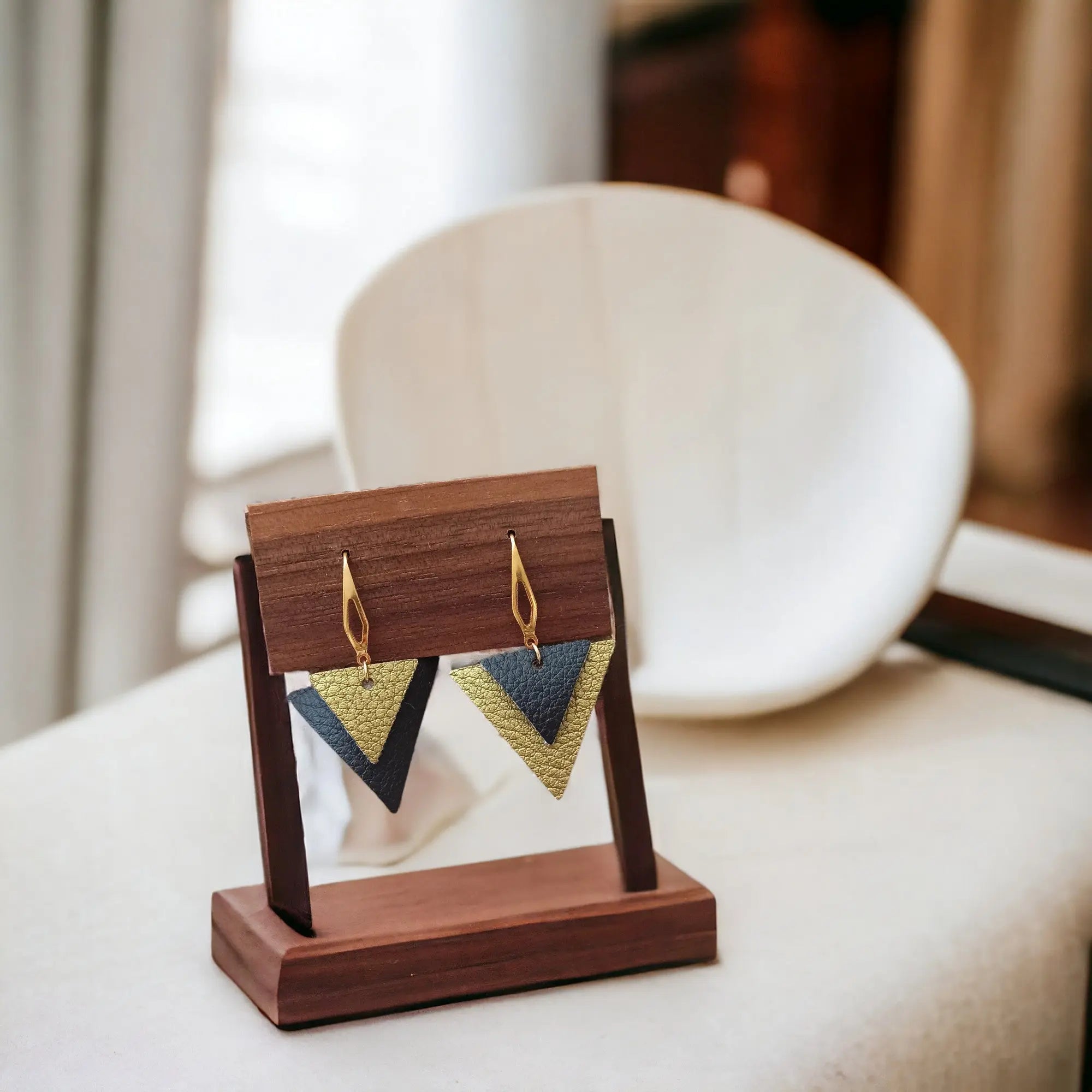 Boucles d'oreilles cuir de cactus Emma asymétriques Karmyliege
