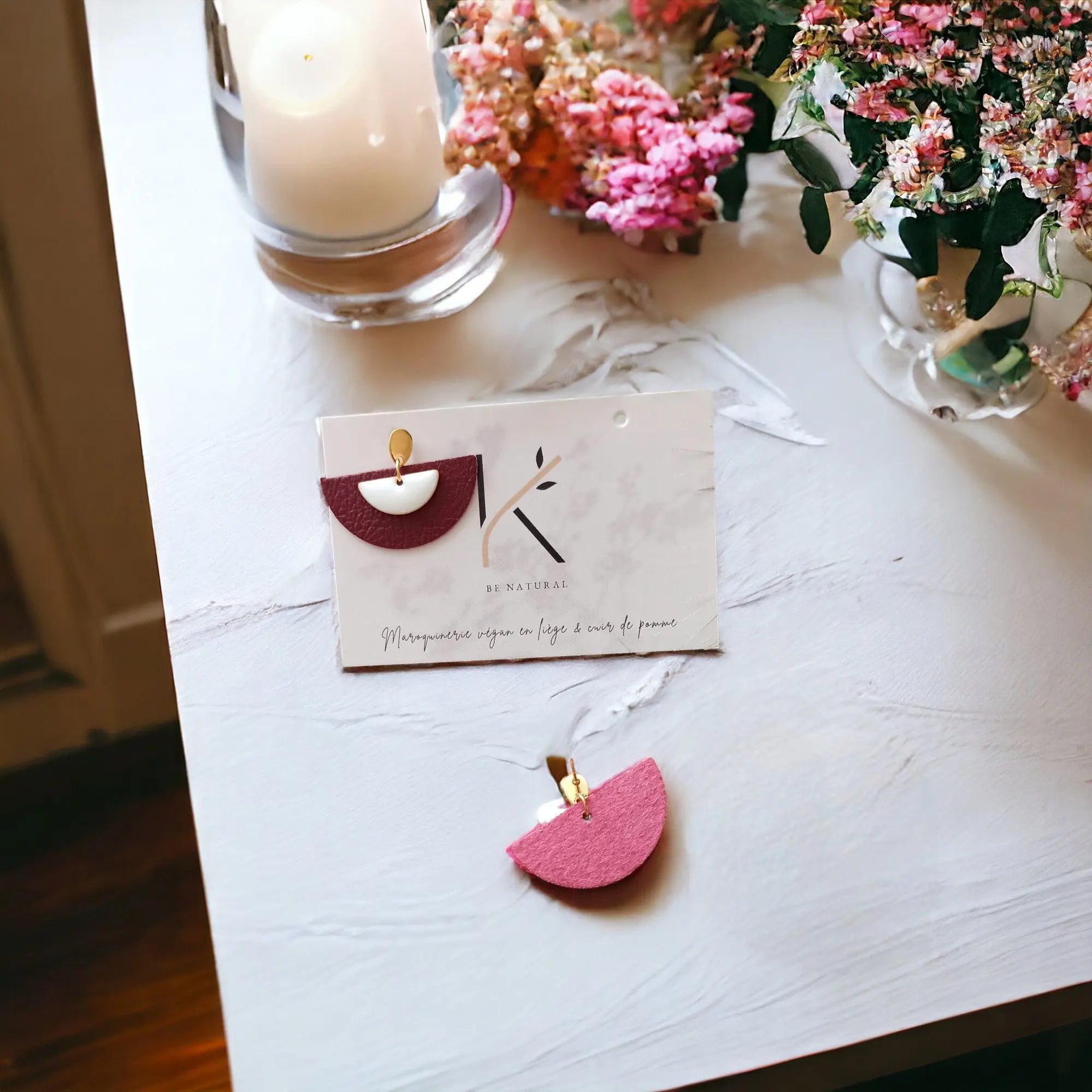 Boucles d'oreilles en cuir de pomme Laurie Karmyliege