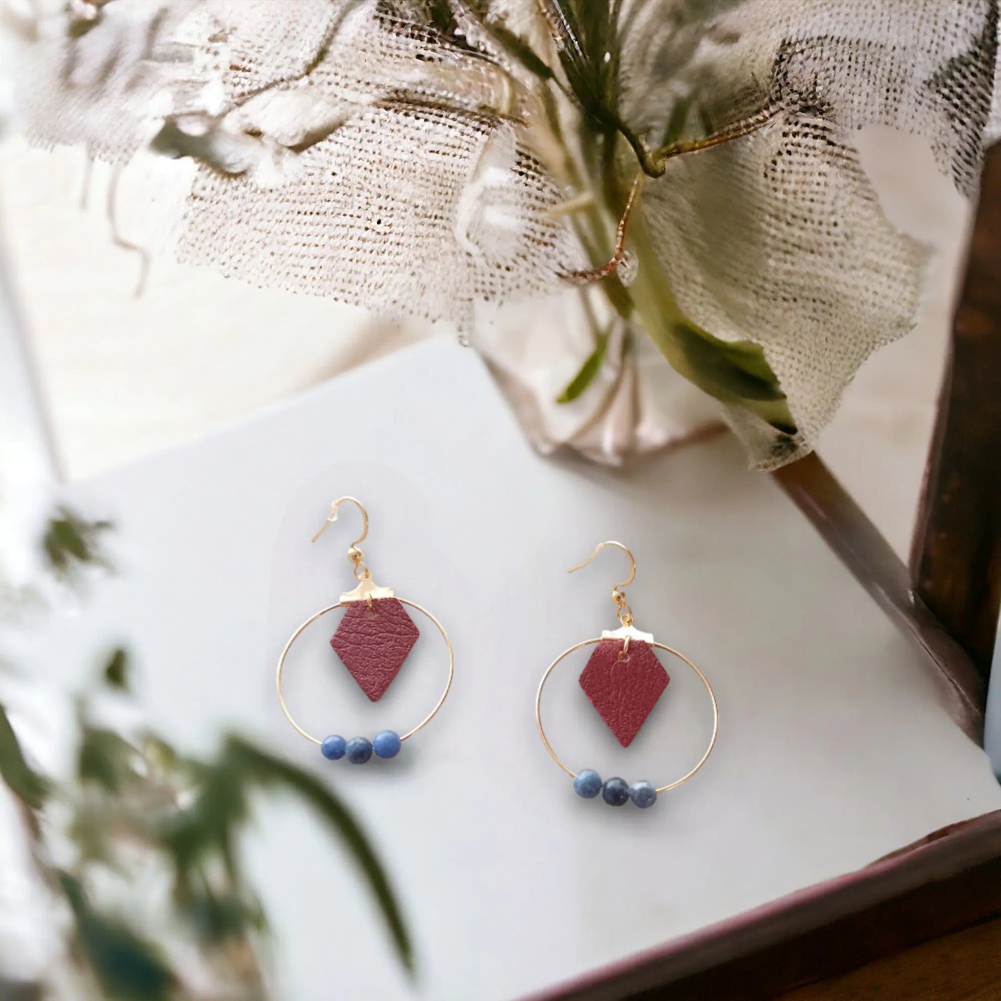 Boucles d'oreilles en liège créoles Sodalite Karmyliege