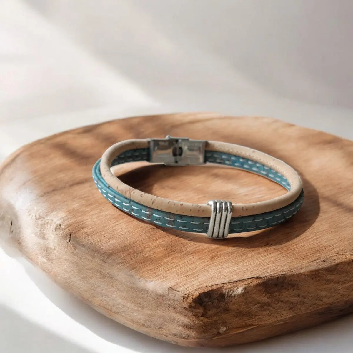 Bracelet en liège, Milo - Bijoux éco-friendly Karmyliege Bleu-gris beige
