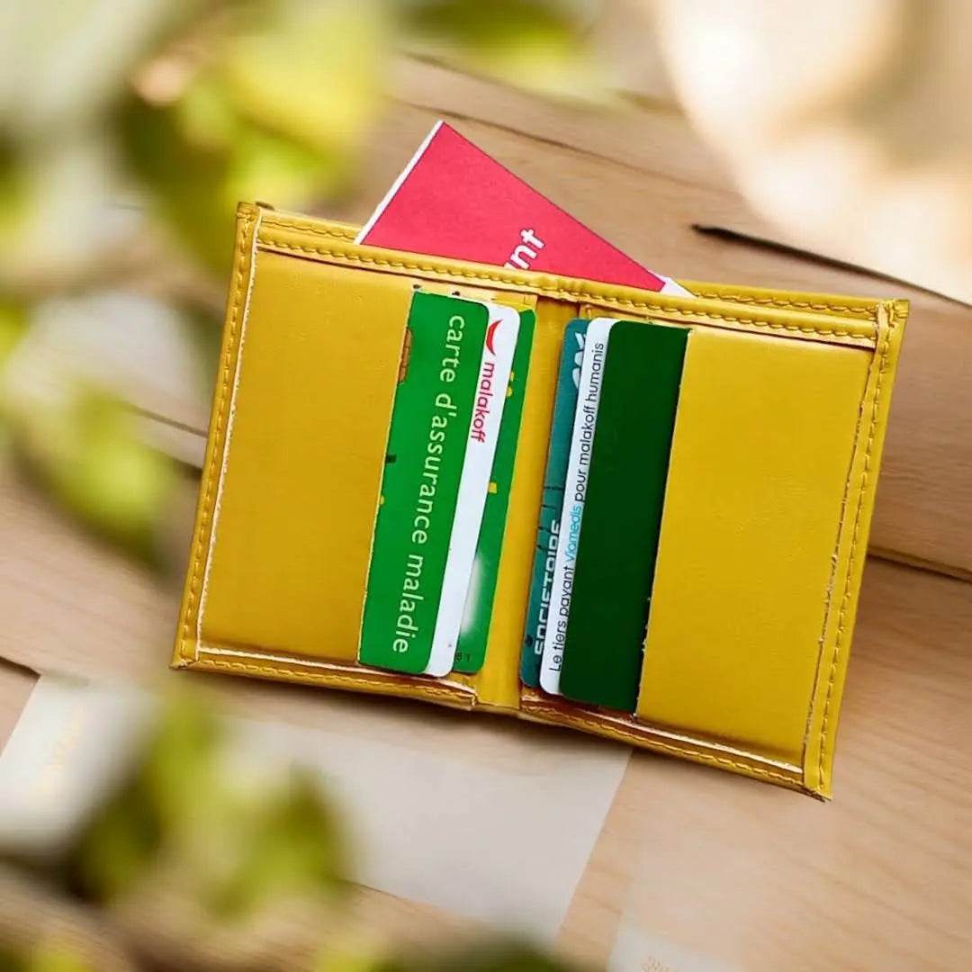 Porte cartes vegan en cuir de bambou jaune Karmyliege