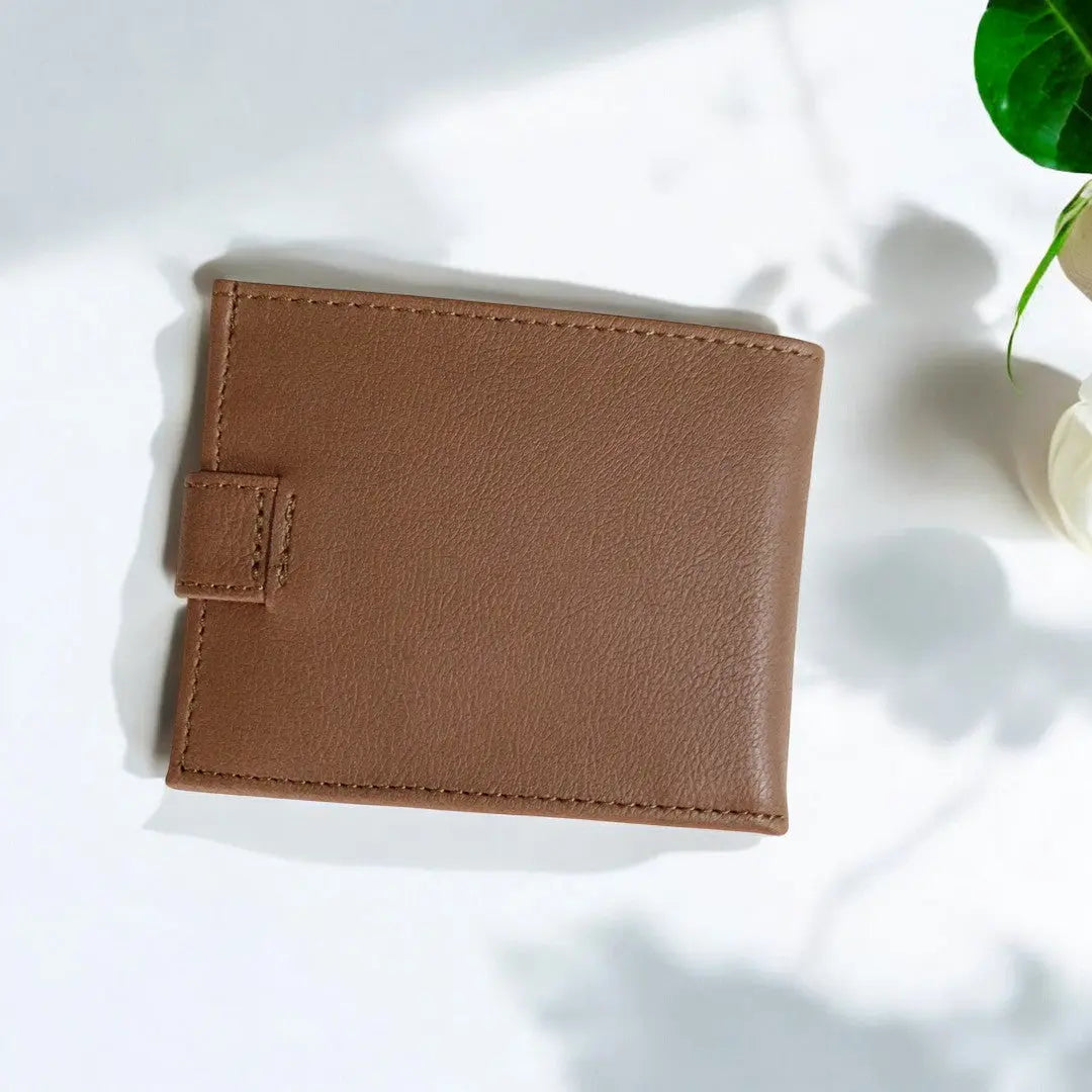 Portefeuille en cuir de pomme, Paulo, vide atelier Karmyliege