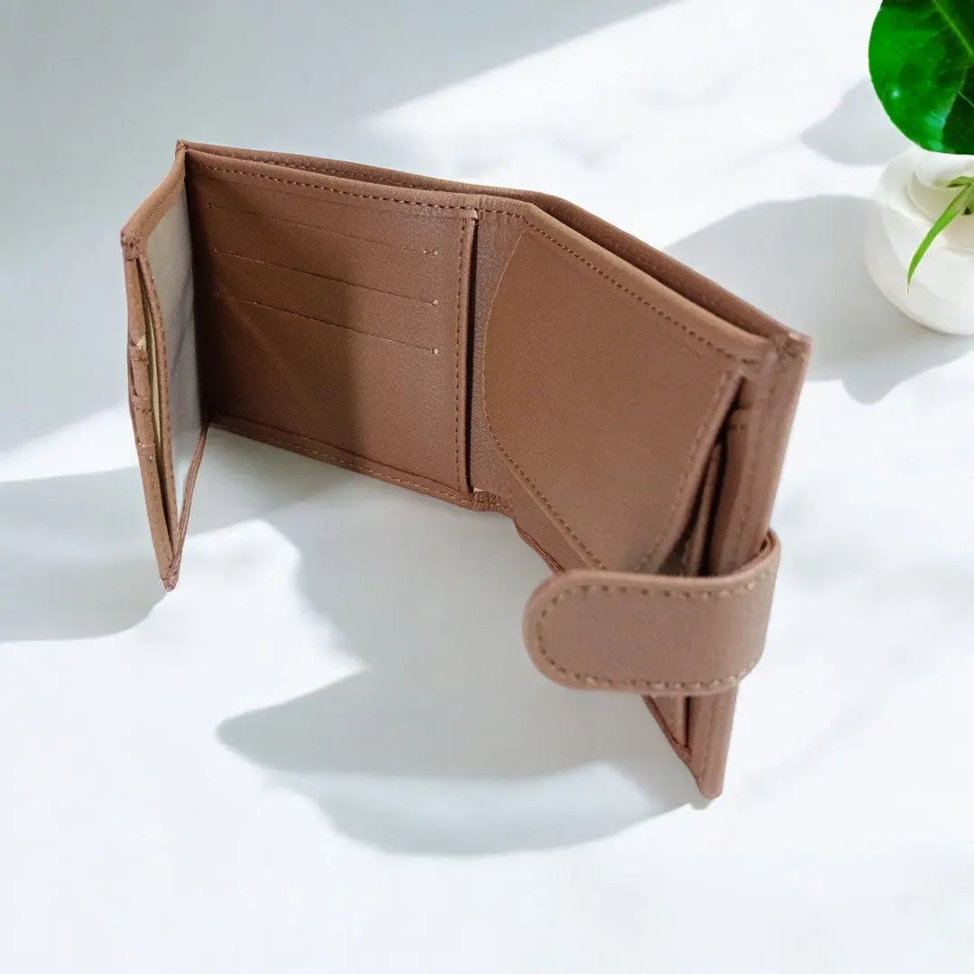 Portefeuille en cuir de pomme, Paulo, vide atelier Karmyliege