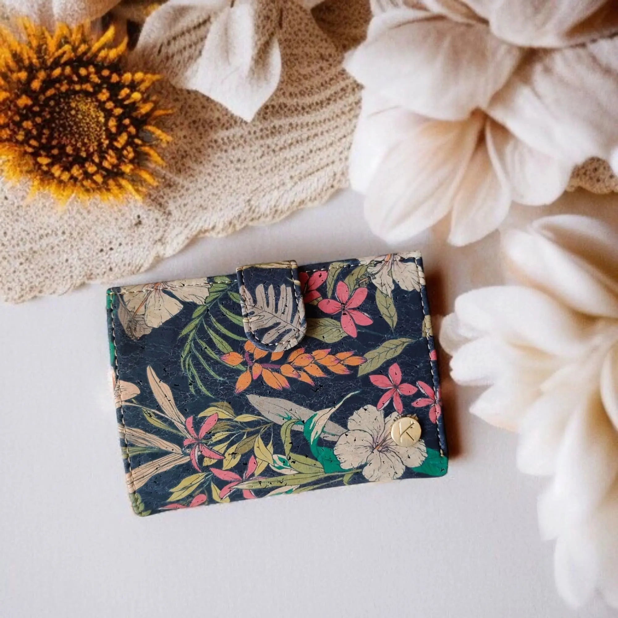 Portefeuille vegan en liège coloré, Zoé  Karmyliege Fleuri noir