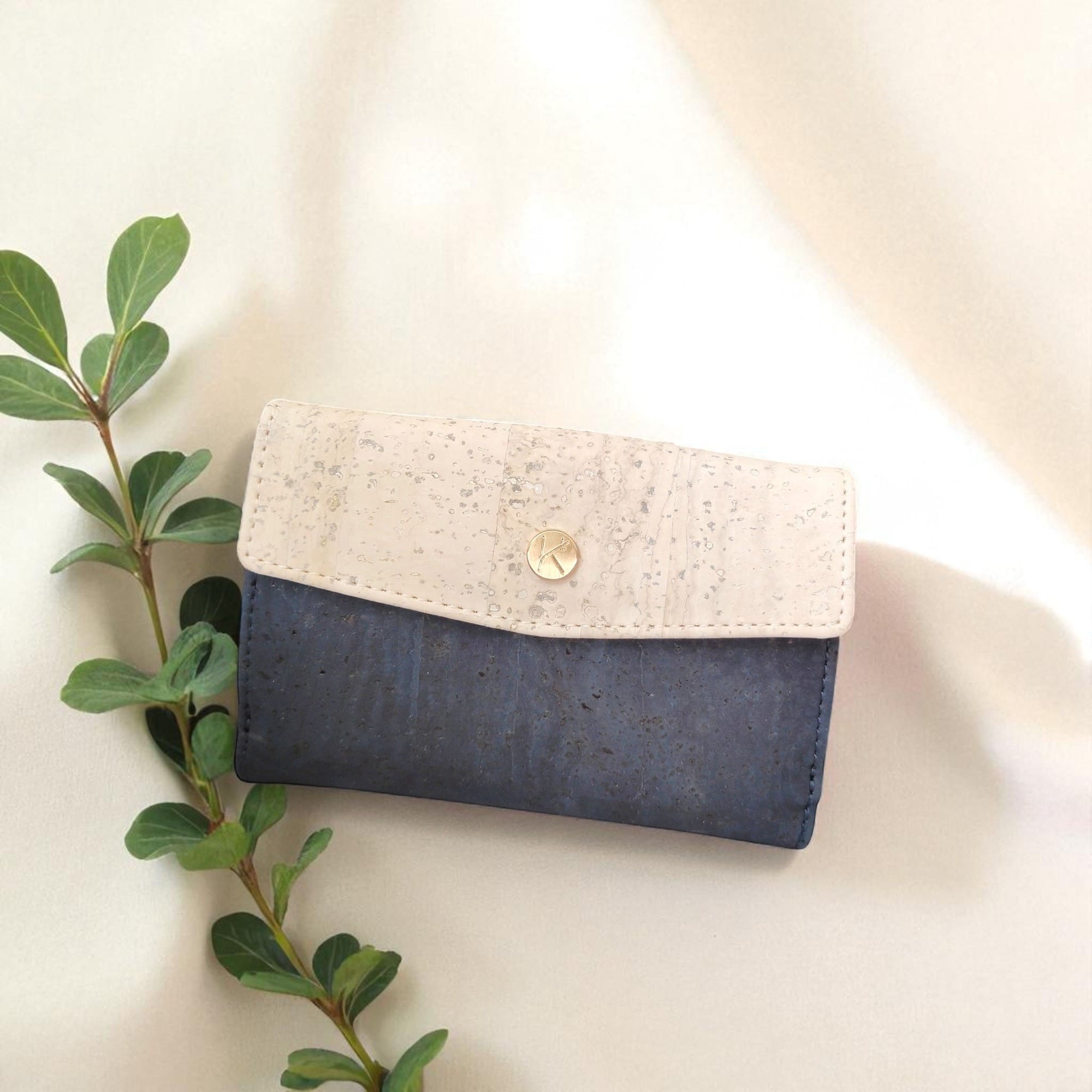 Portefeuille vegan en liège marine, Tiffany