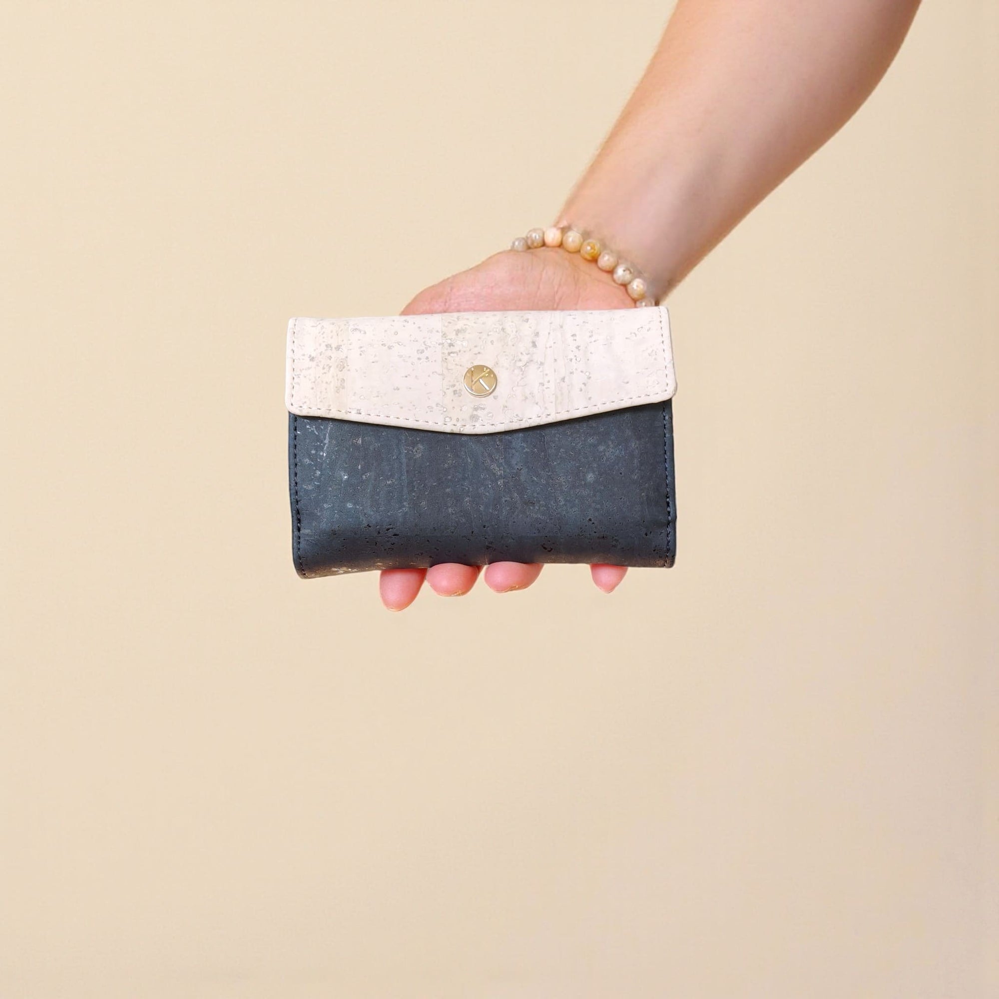 Portefeuille vegan en liège marine, Tiffany