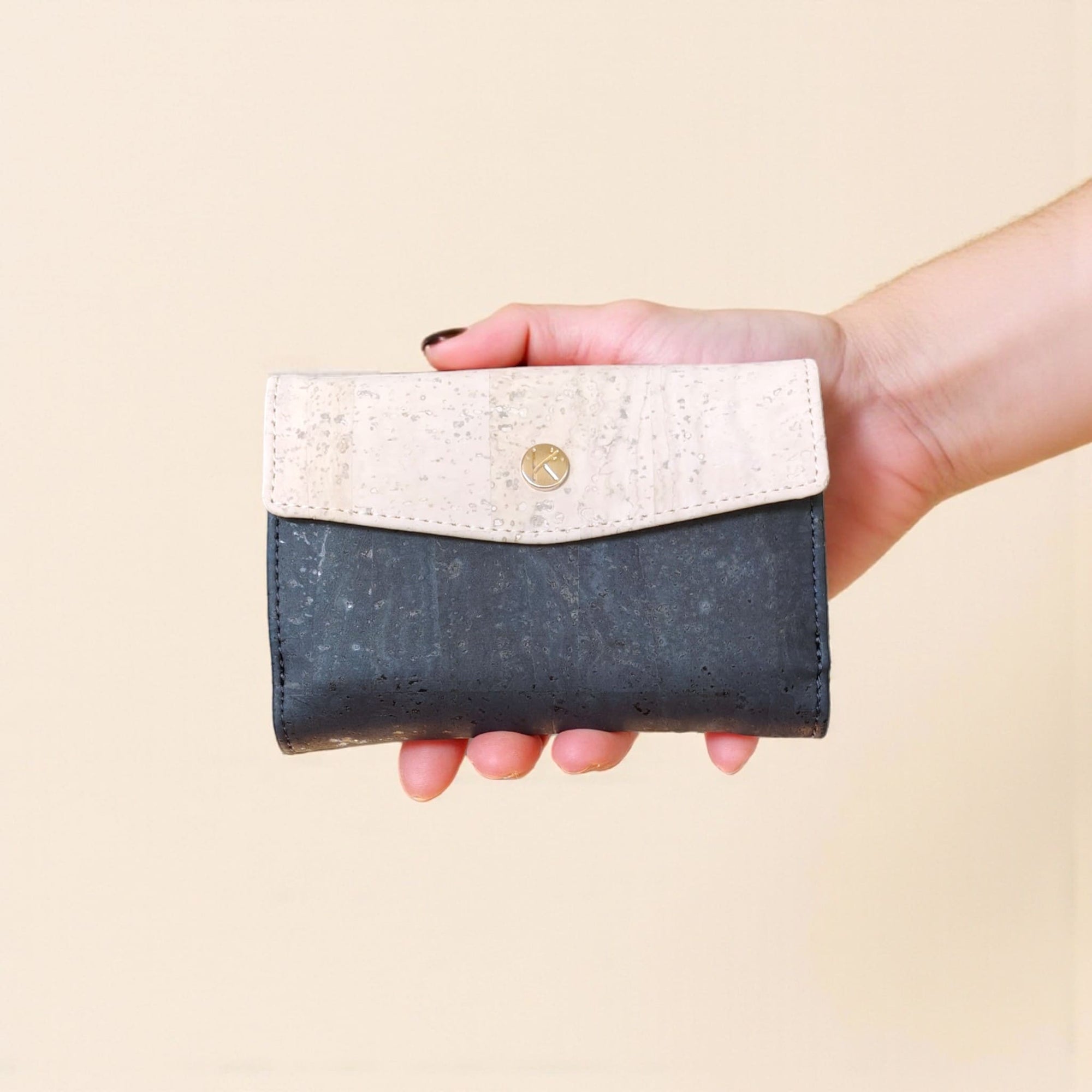 Portefeuille vegan en liège marine, Tiffany
