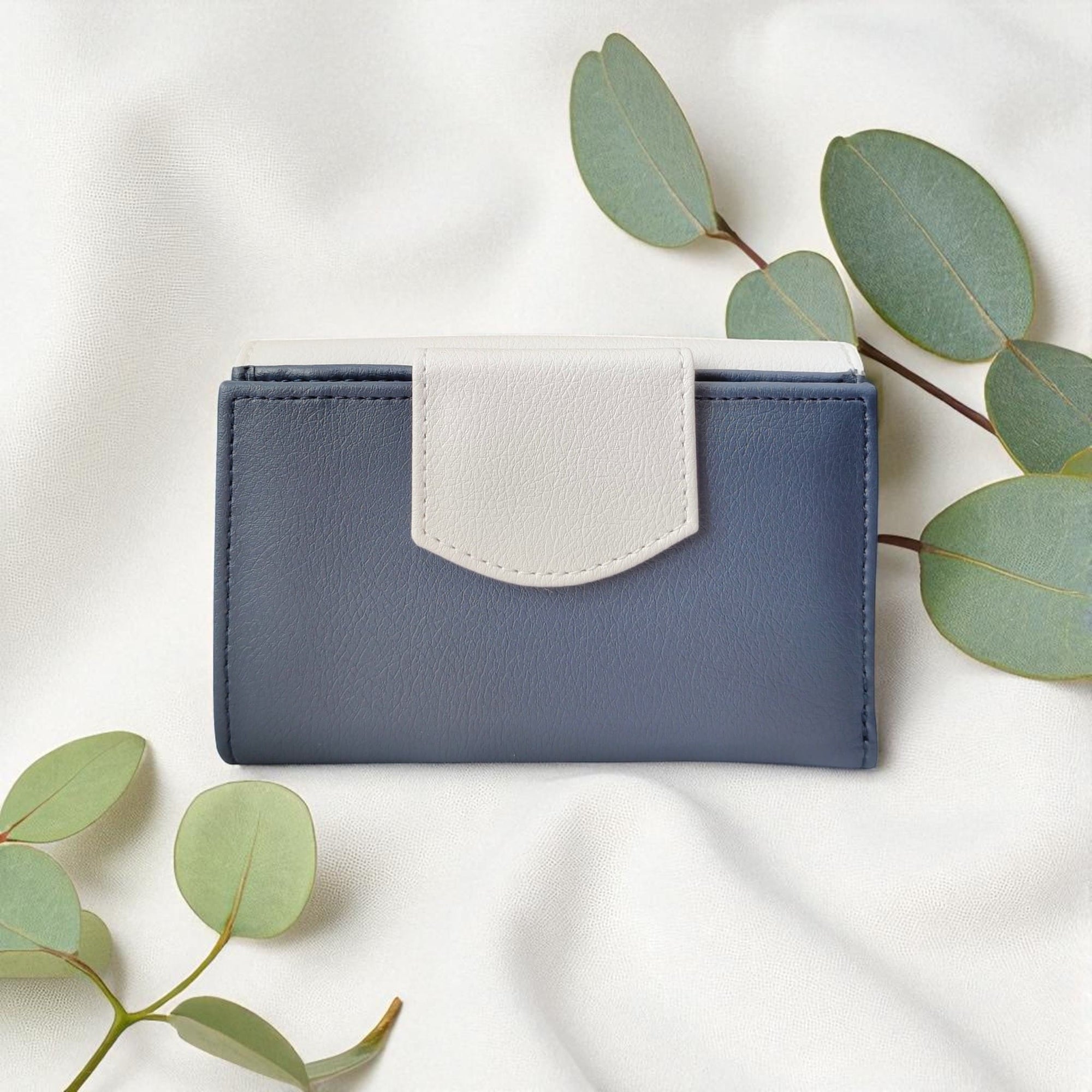 Portefeuille vegan en liège ou peau de pomme, Tiffany bleu-nuit