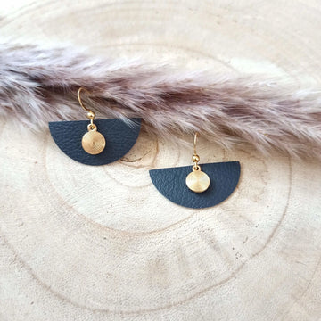 Boucles d'oreilles cuir de pomme IrisKarmyliege
