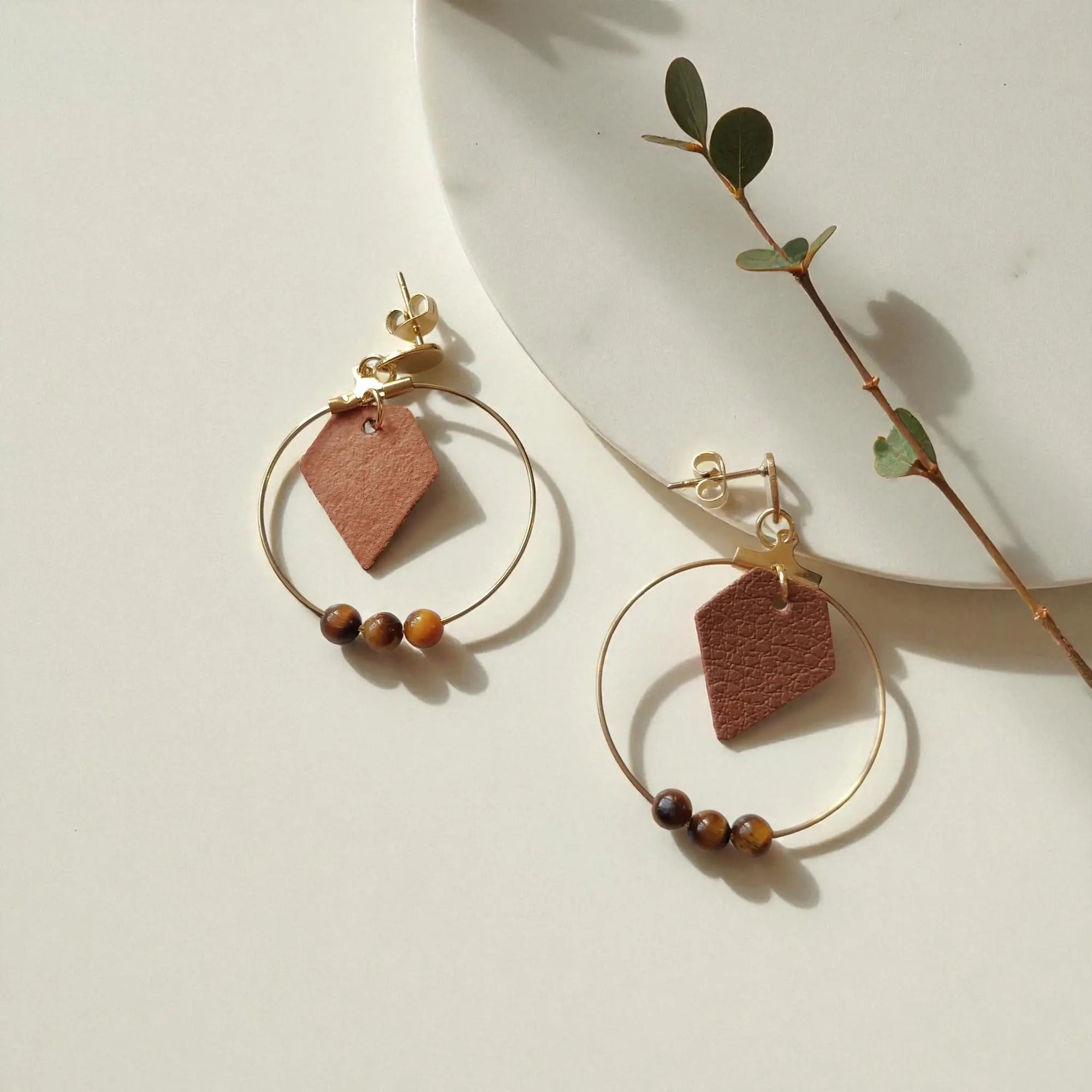 Boucles d'oreilles vegan Manon en peau de pomme  Karmyliege