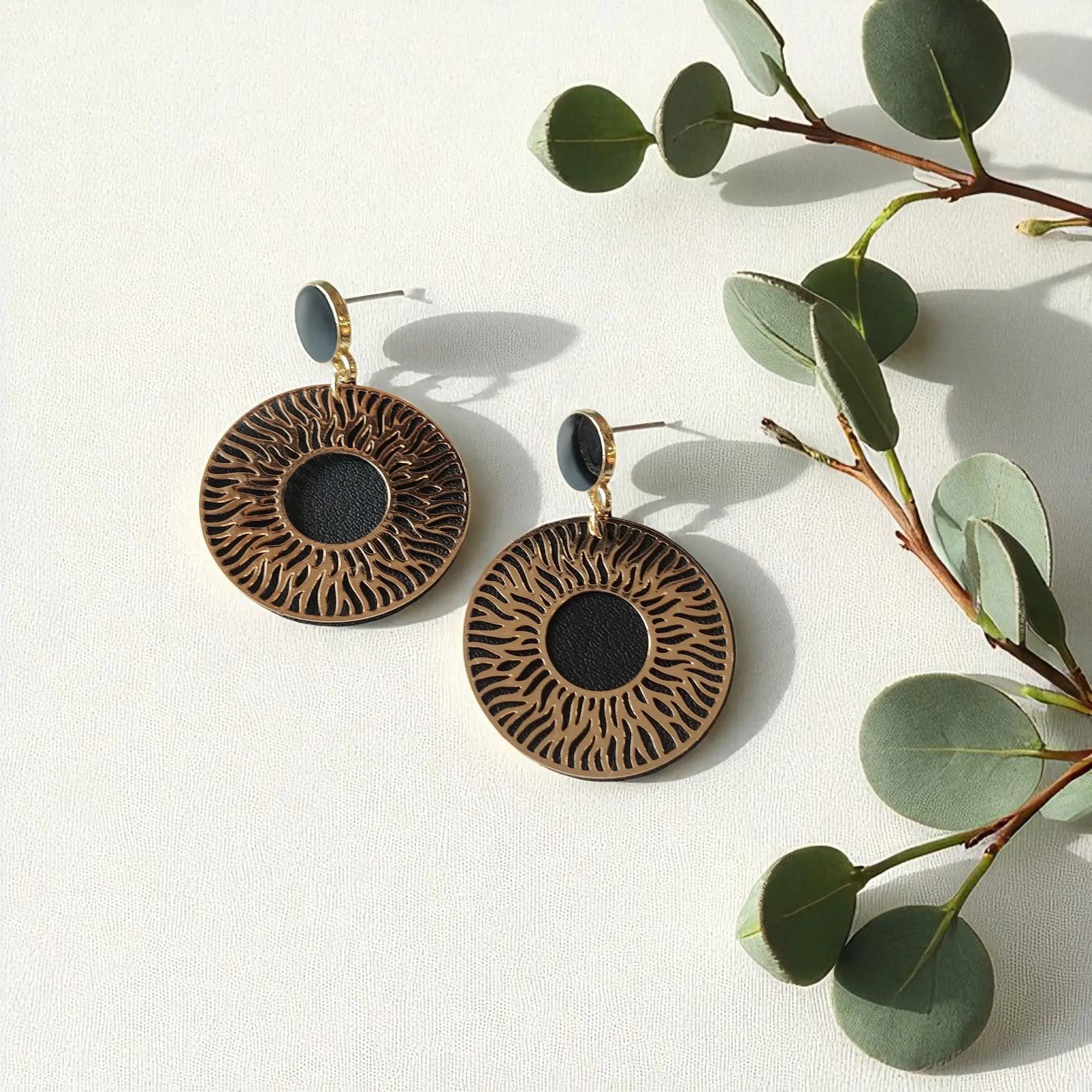Boucles d&#39;oreilles vegan en cuir de cactus, Léa  Karmyliege