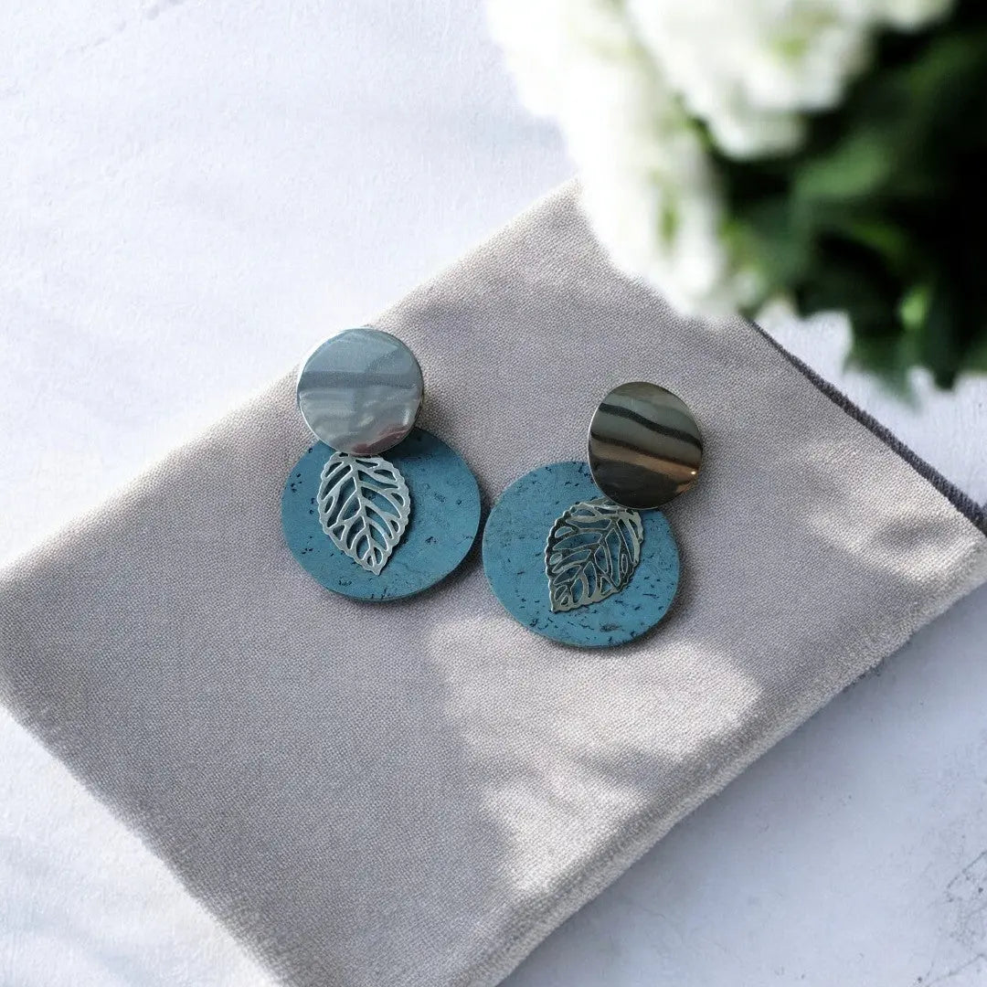 Boucles d'oreilles vegan en liège, Romane  Karmyliege Liège bleuté