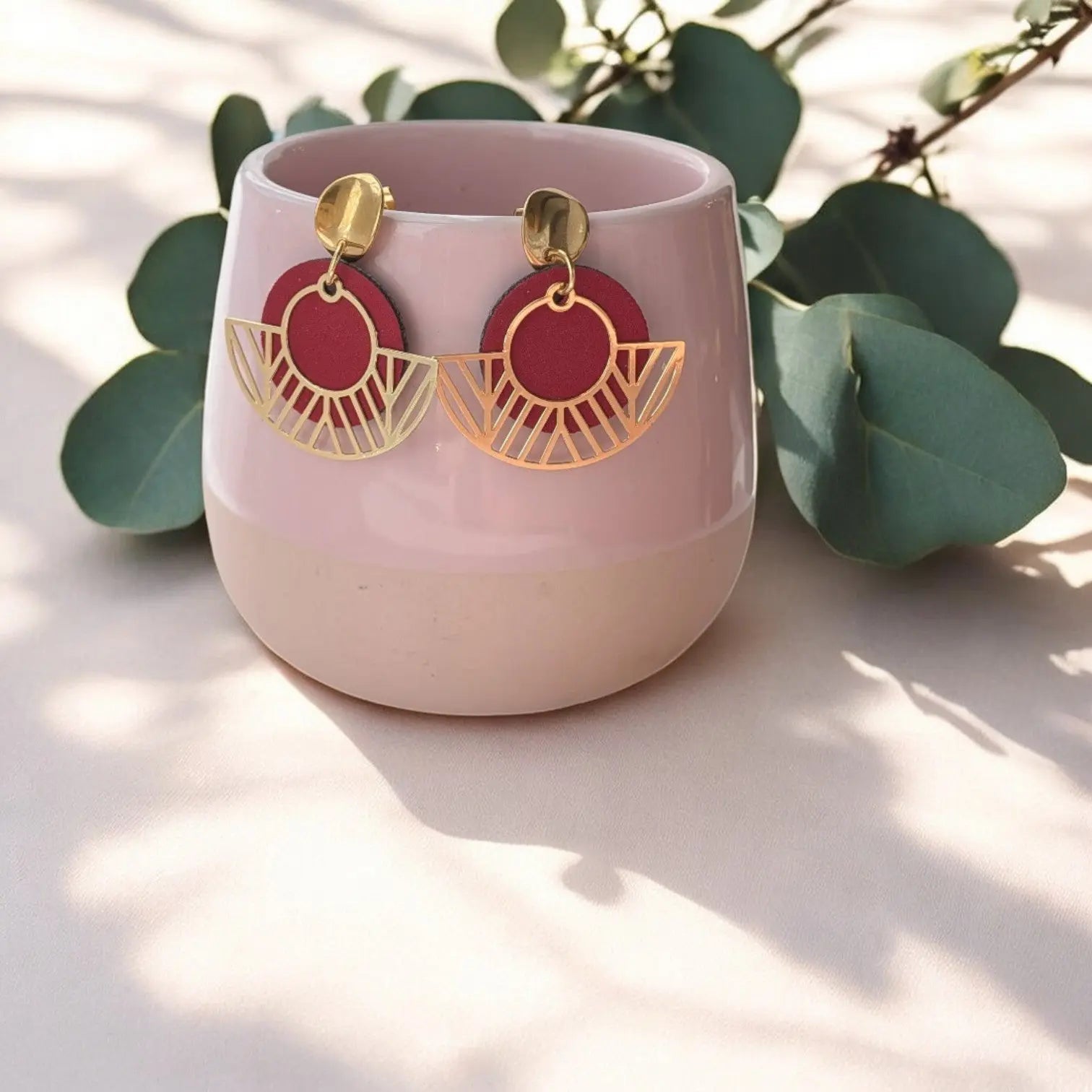 Boucles d'oreilles vegan en peau de pomme, Elena  Karmyliege