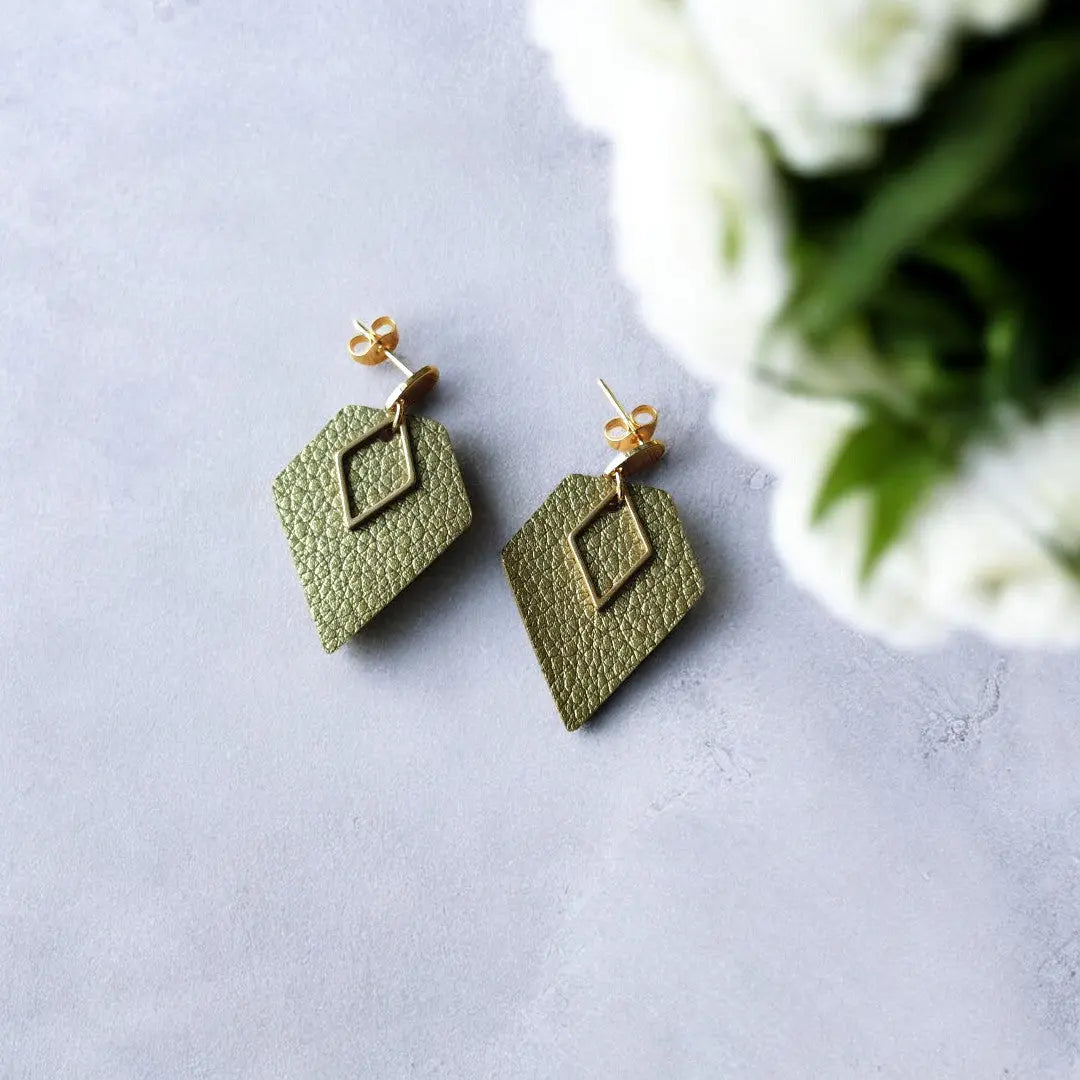 Boucles d'oreilles vegan, Alicia - Cuir de pomme ou cactus  Karmyliege Cuir de cactus doré