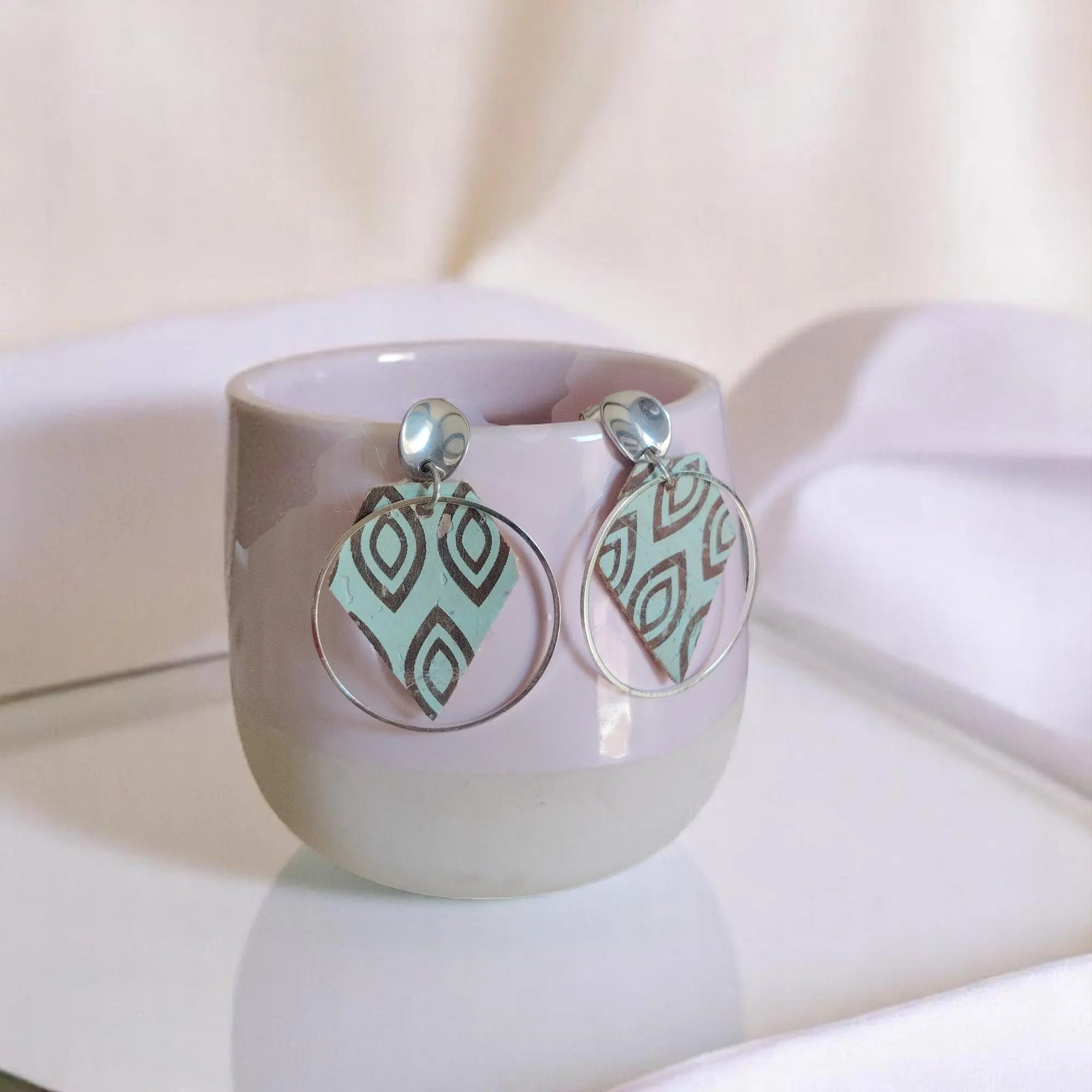 Boucles d&#39;oreilles végétales Kylie - Bijoux naturels et vegan - Femme  Karmyliege