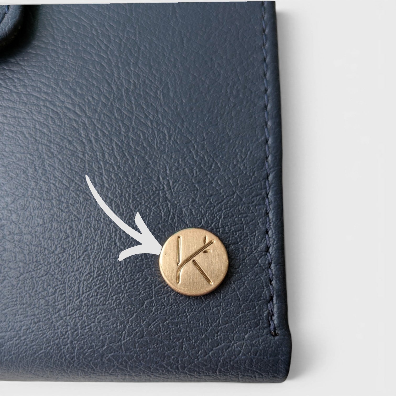 Porte-monnaie vegan femme en cuir de pomme Zoé - Vide atelier  Karmyliege