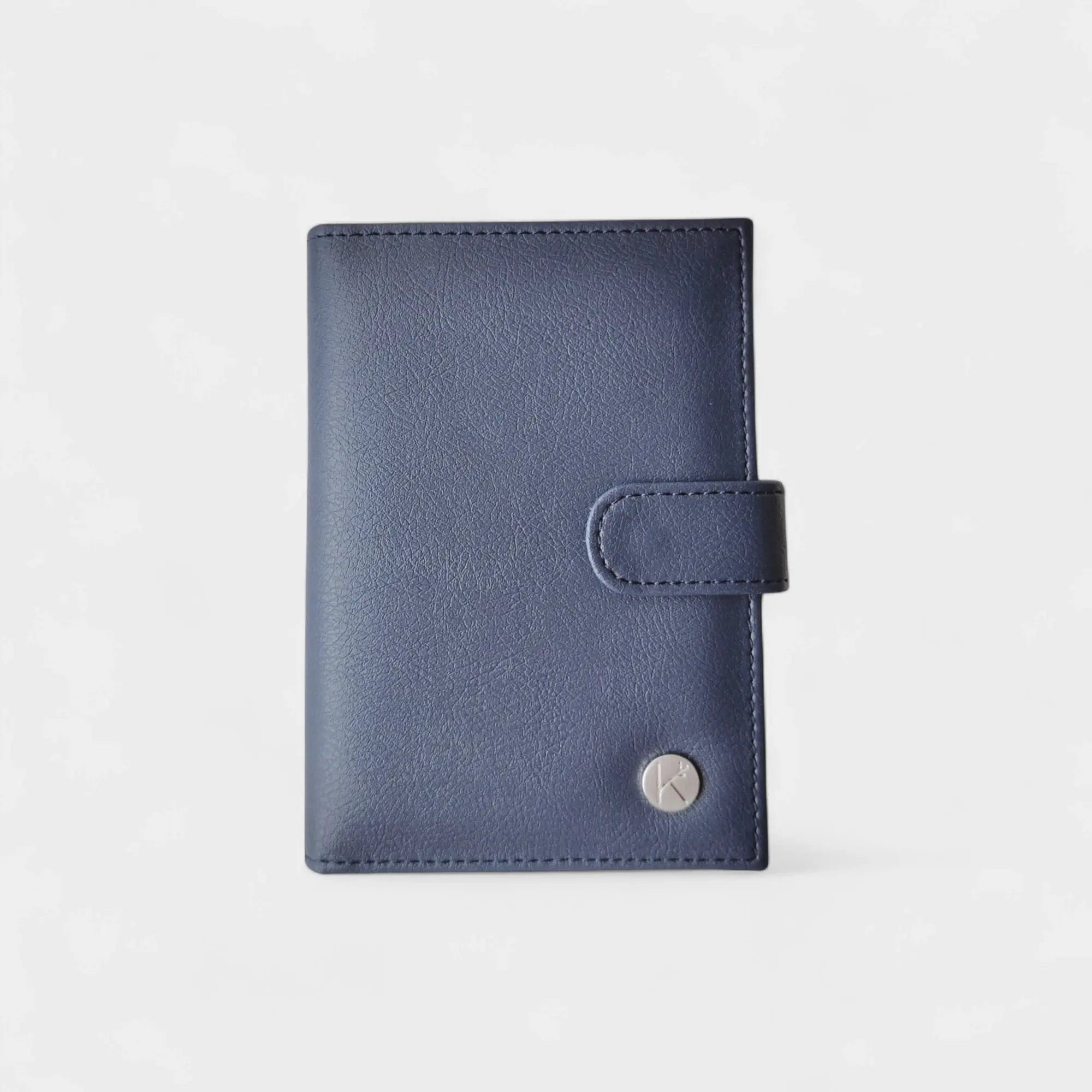 Porte documents vegan- passeport & cartes, Swan  Karmyliege Cuir de pomme bleu-nuit