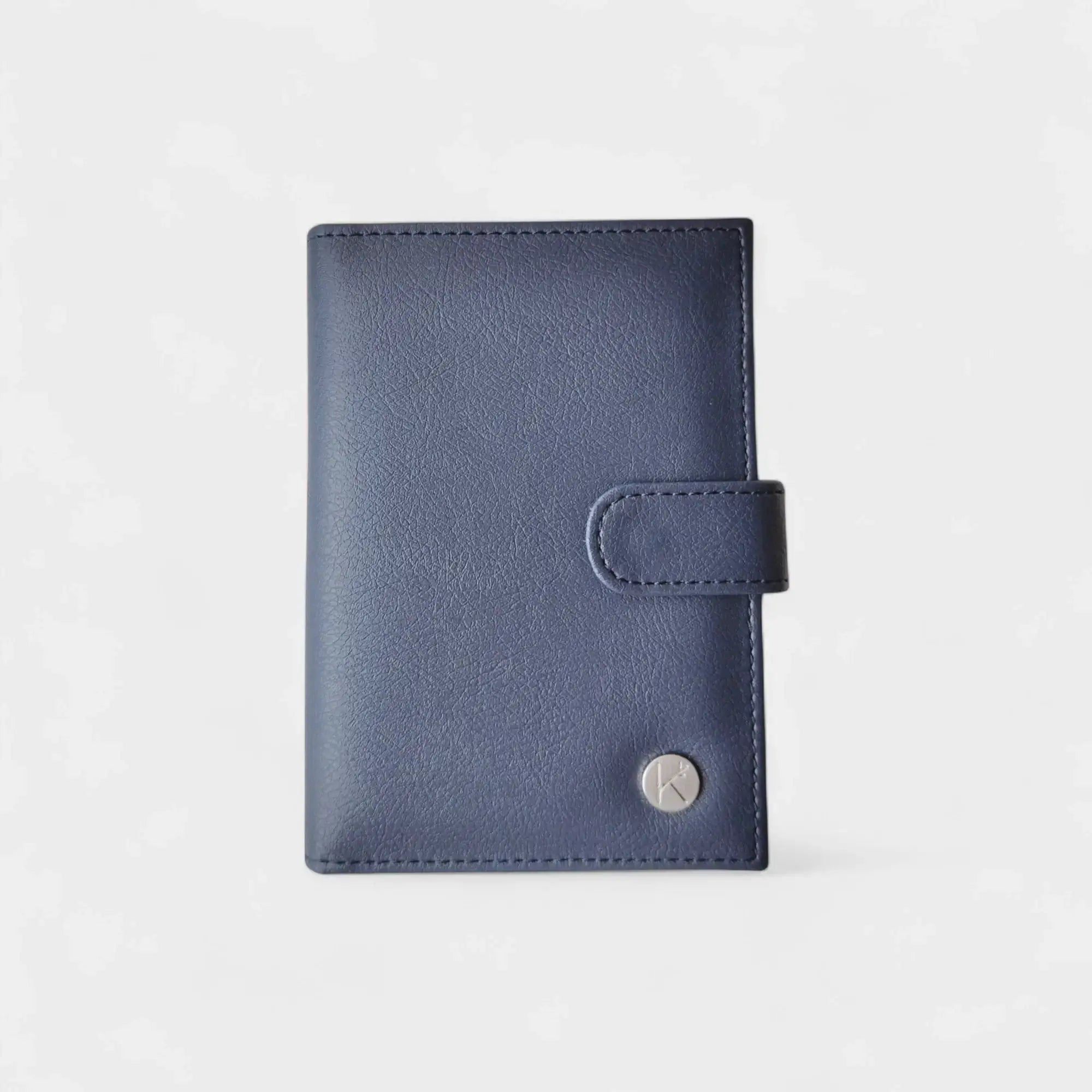 Porte documents vegan- passeport & cartes, Swan en peau de pomme bleu-nuit  Karmyliege