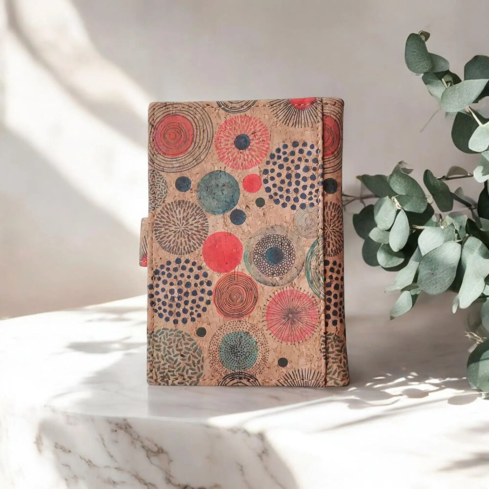 Porte-papiers et passeport en liège, Swan  Karmyliege