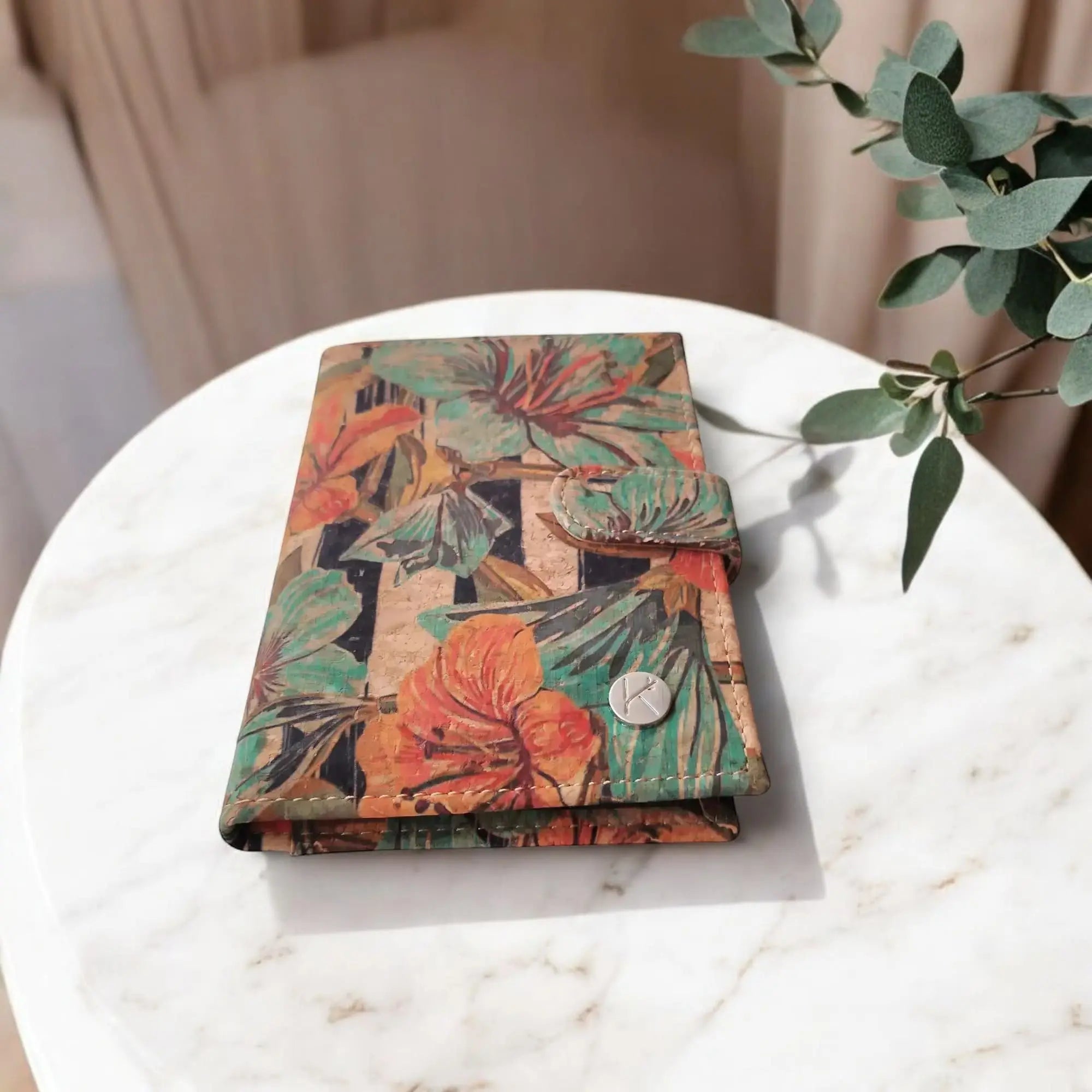 Porte-papiers et passeport en liège, Swan  Karmyliege