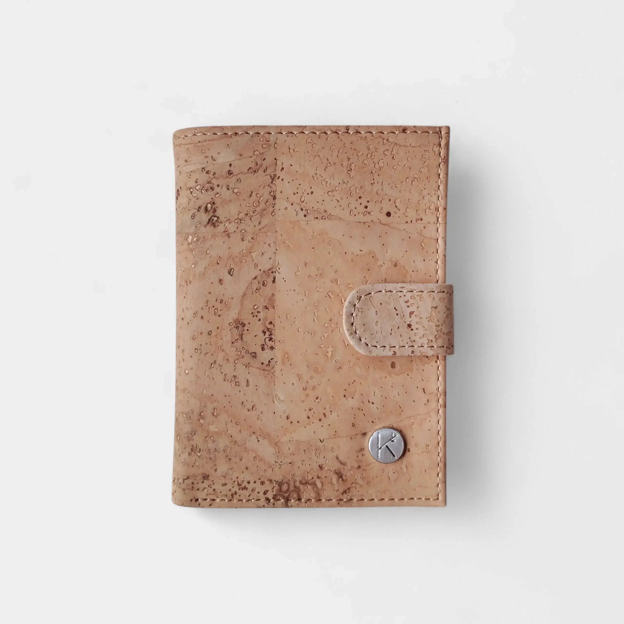 Portefeuille vegan en liège vertical avec volet, Noha  Karmyliege Beige