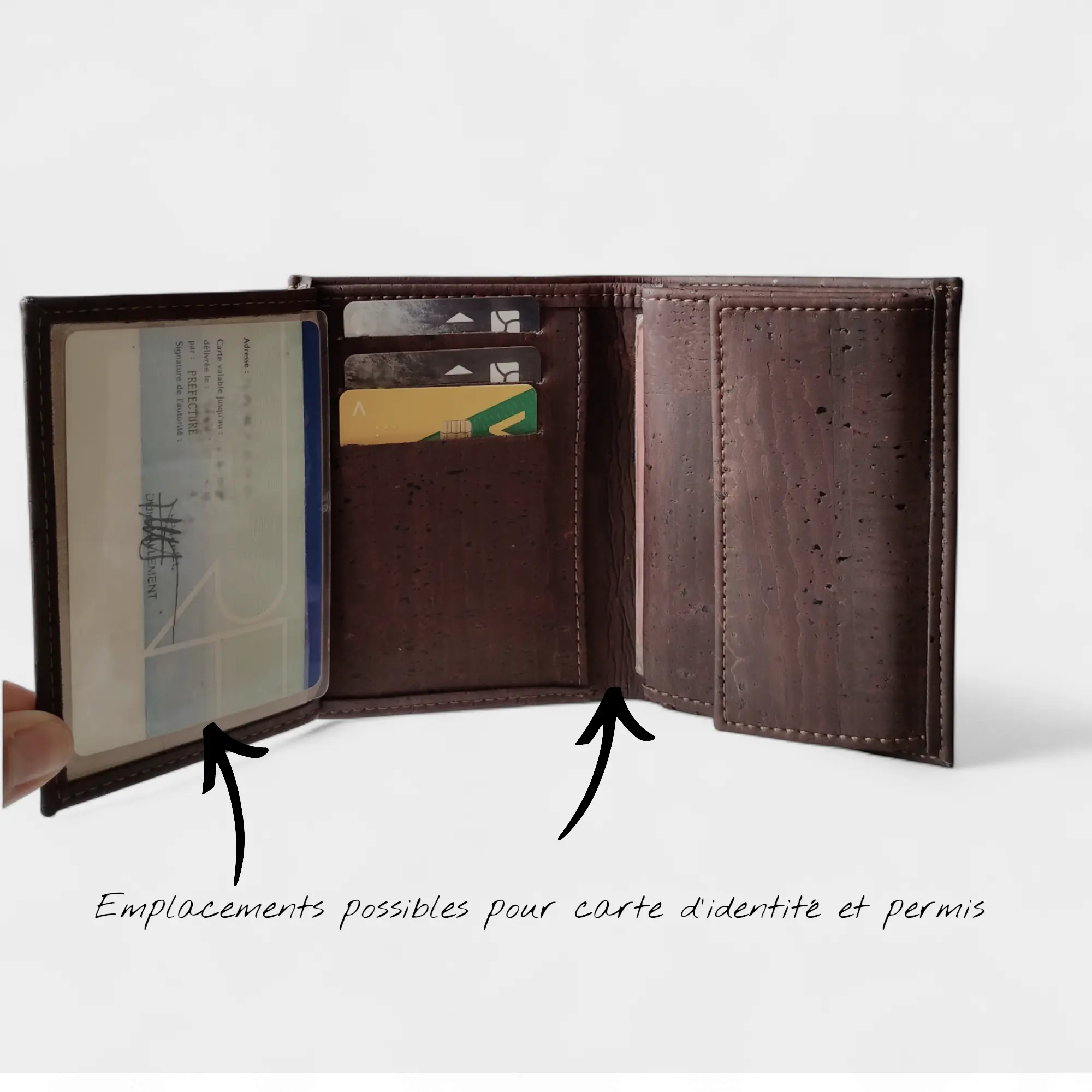 Portefeuille vegan en liège vertical avec volet, Sam  Karmyliege