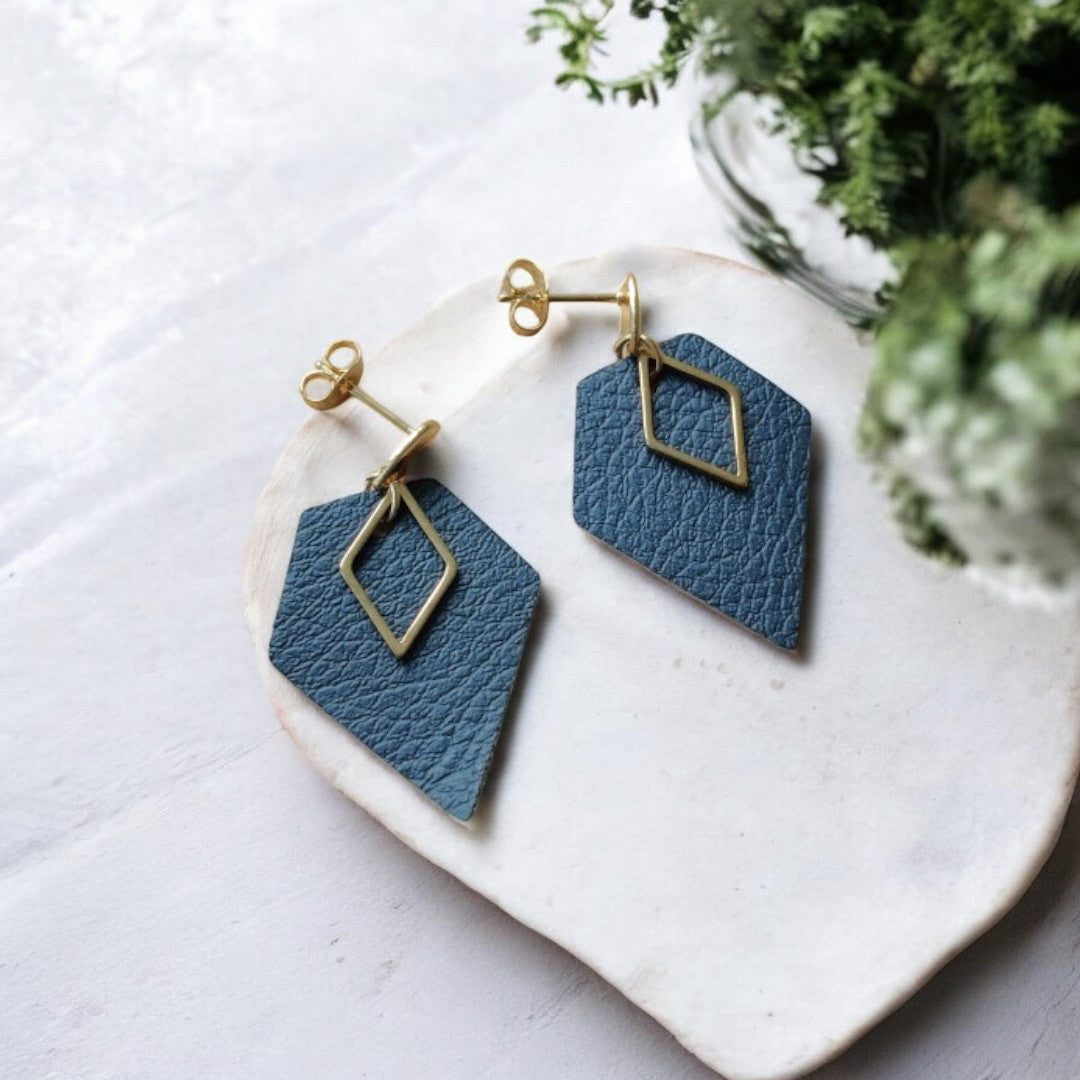 Boucles d&#39;oreilles, Alicia - Cuir de pomme ou cactus  Karmyliege