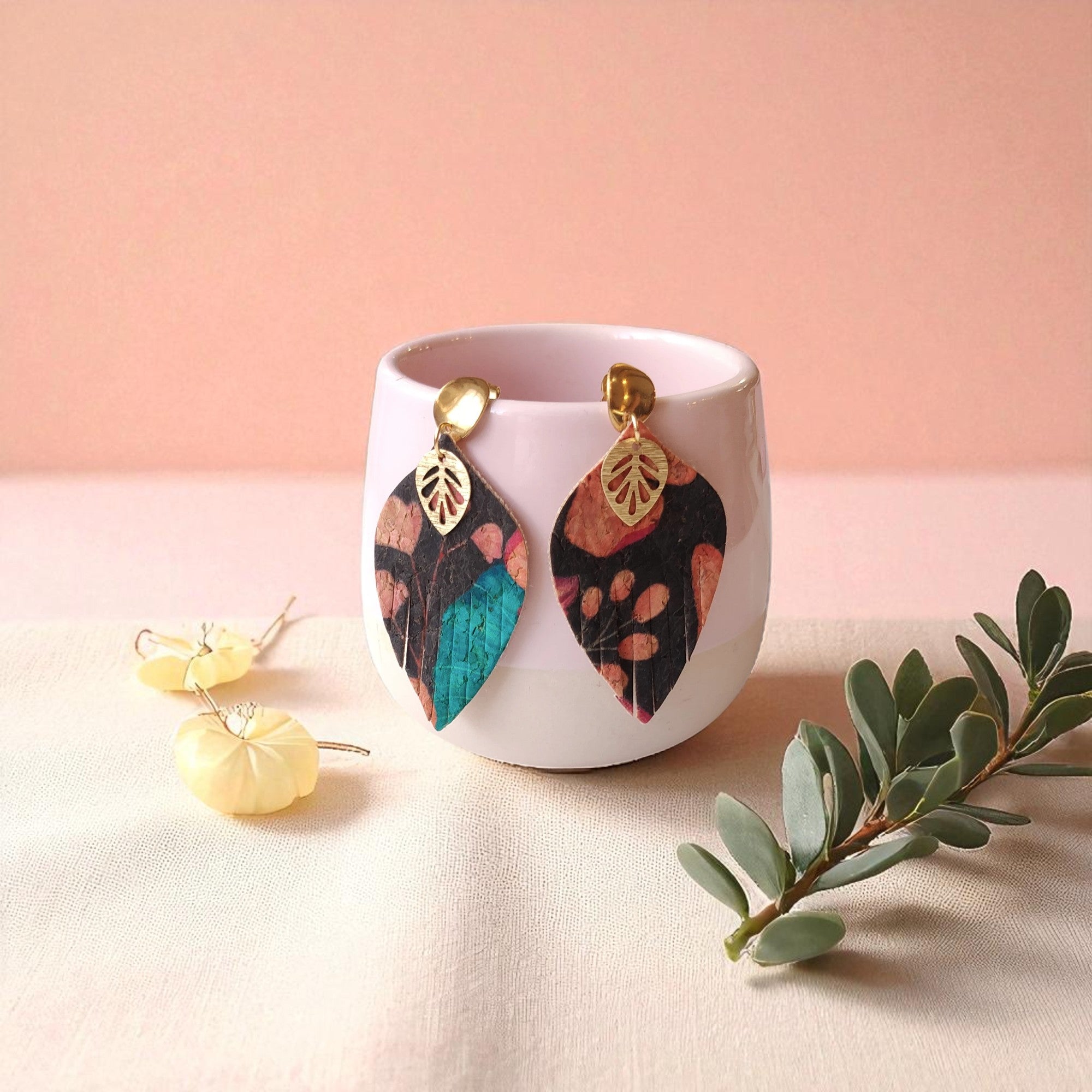 Boucles d&#39;oreilles vegan en liège, Luzia