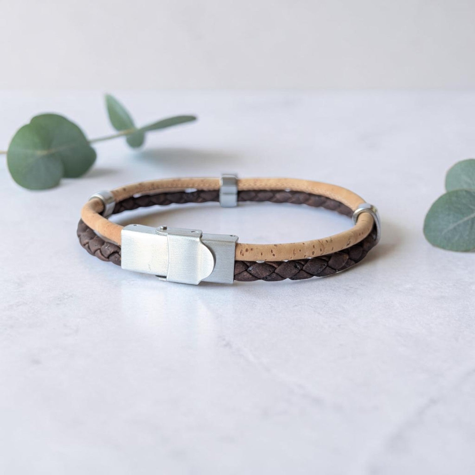 Bracelet vegan en liège tressé, Jules