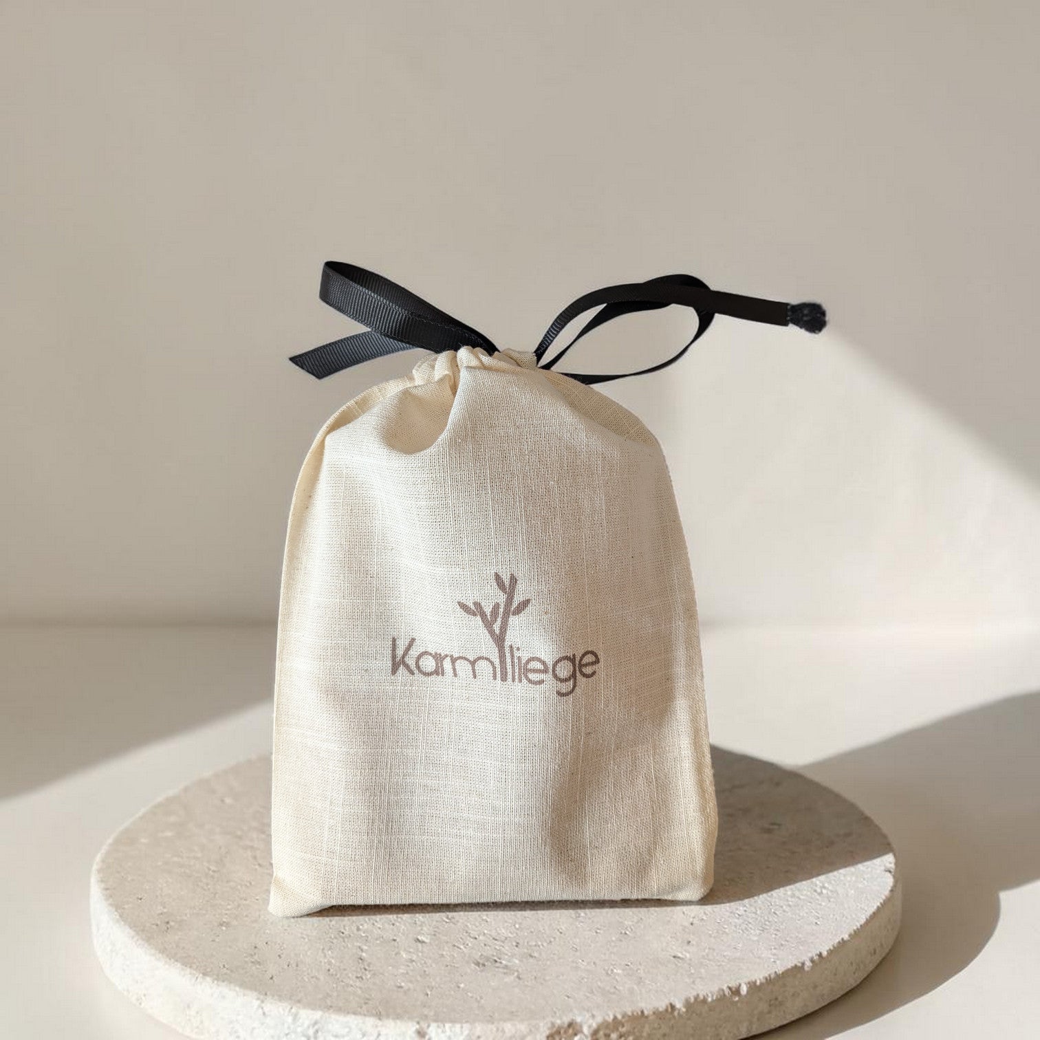 Boucles d'oreilles vegan en liège Astrid  Karmyliege