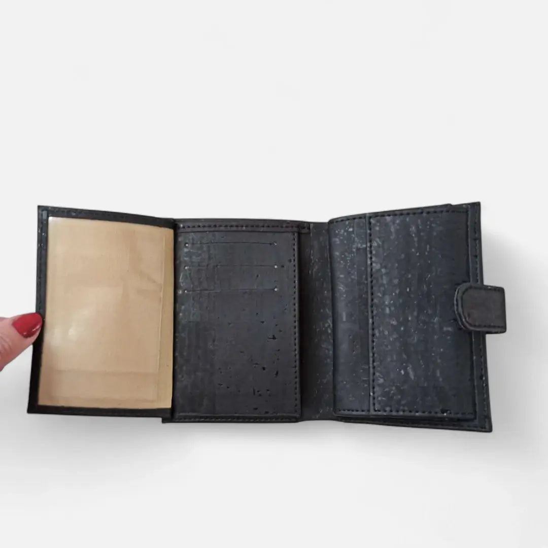 Portefeuille en liège vertical avec volet, Noha  Karmyliege