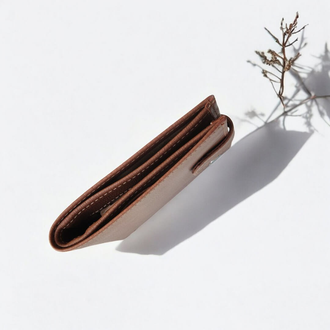 Portefeuille vegan en cuir de pomme - Apple-skin Roman  Karmyliege